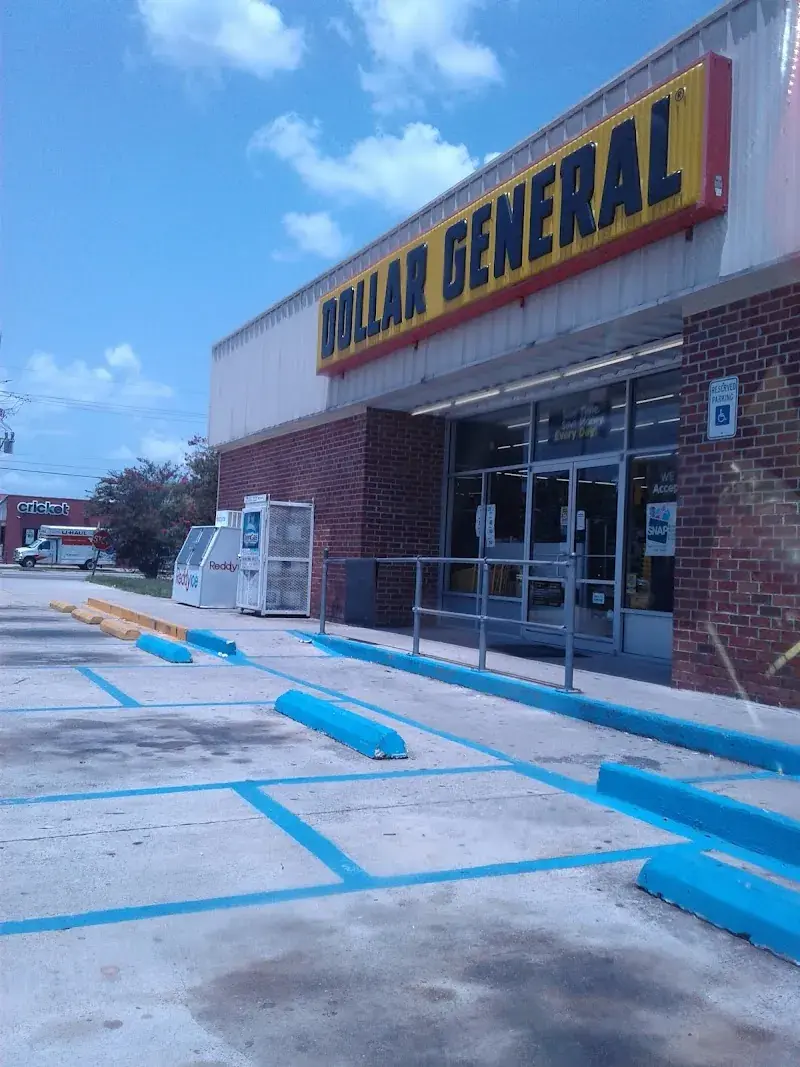 Dollar General in Baton Rouge, LA