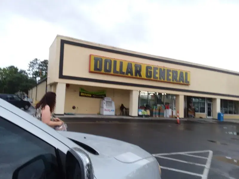 Dollar General in Wilmington, NC