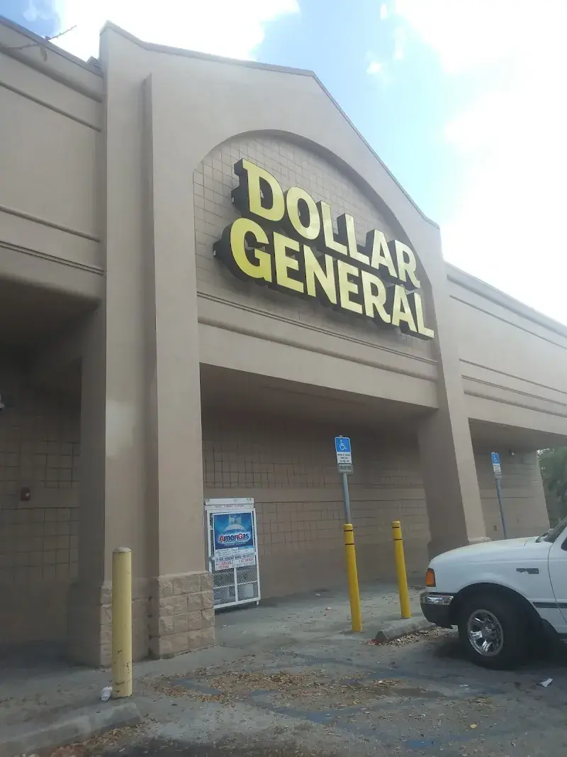 Dollar General in Lakeland, FL