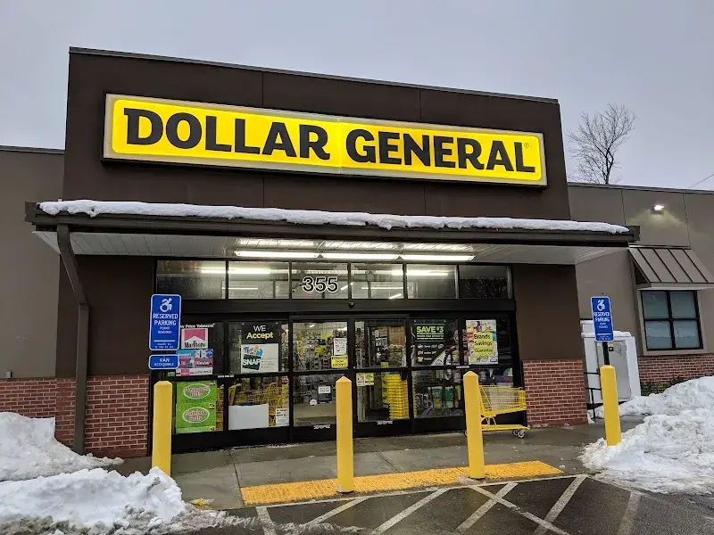 Dollar General in Waterbury, CT