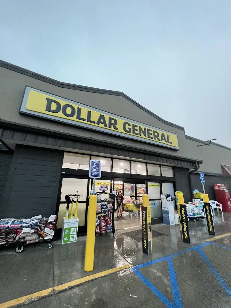 Dollar General in Hot Springs, SD