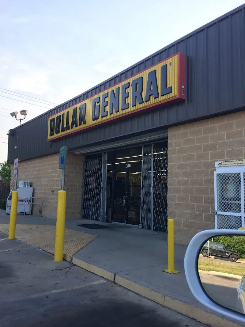 Dollar General in Fort Worth, TX