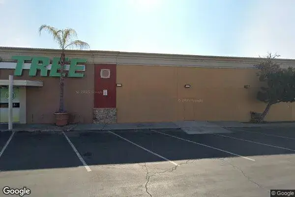 Dollar Tree in Bakersfield, CA